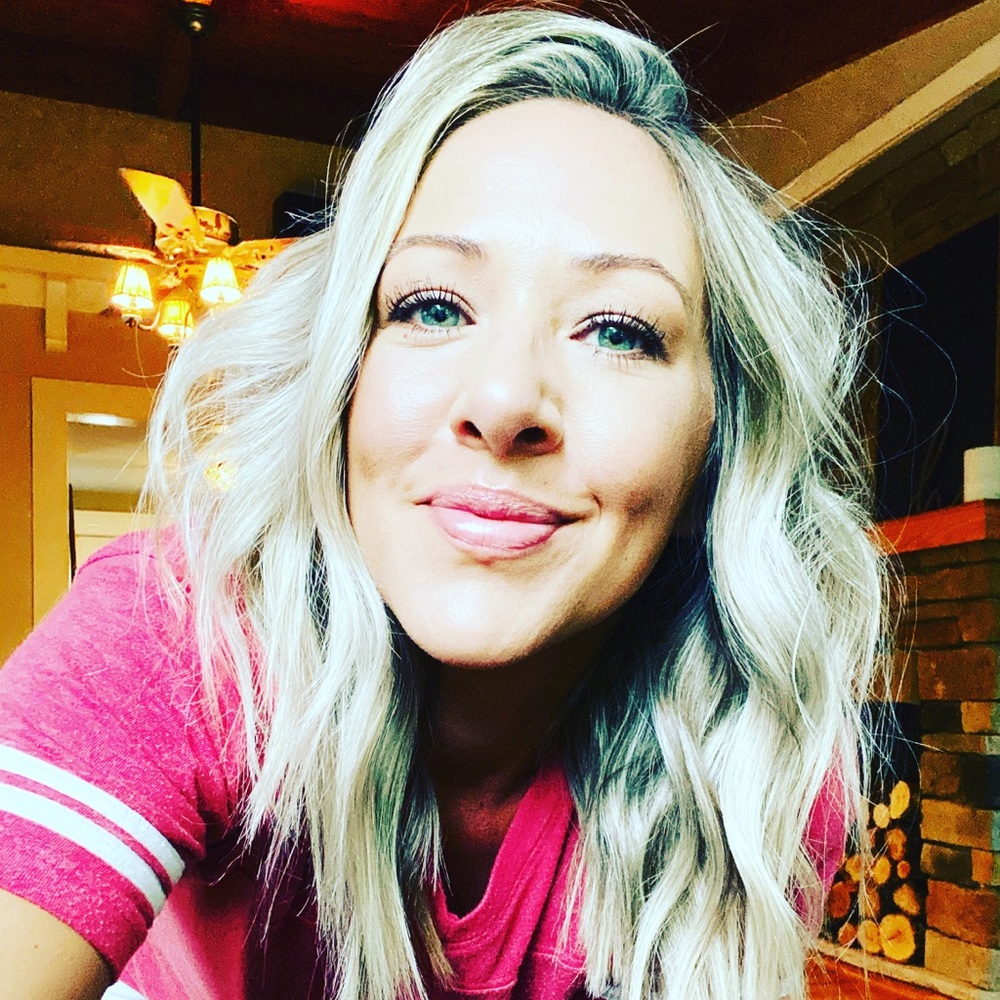 Meet your Posher, Kristin